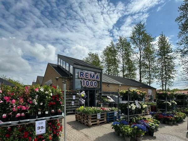 DK Retail Invest AS