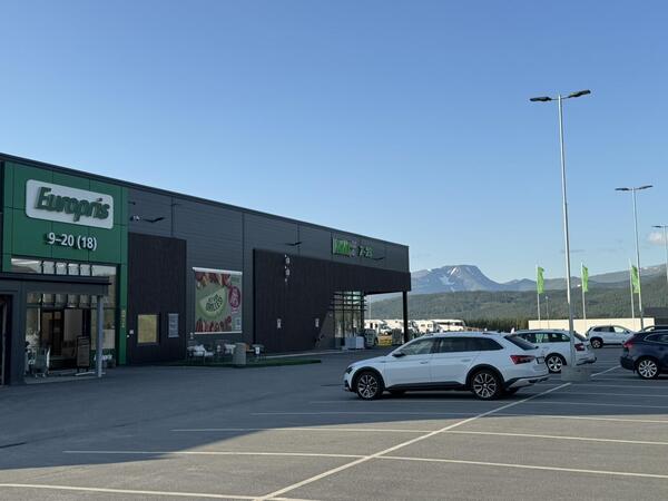 Andslimoen Butikkeiendom AS