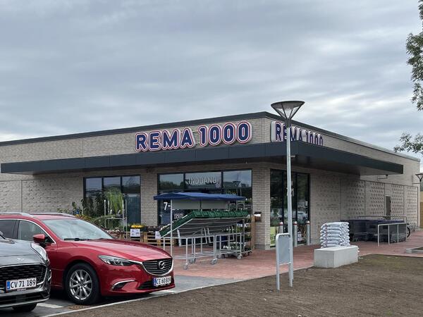 DK Retail Invest AS