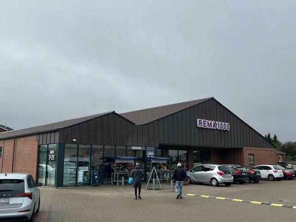 DK Retail Invest AS